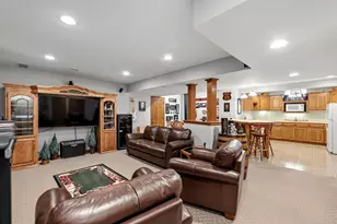 N108W15259 Bel Aire Ln, Germantown, WI 53022 - Photo 37