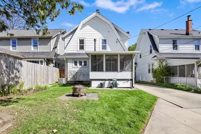 8229  Gridley Ave, Wauwatosa, WI 53213 - Photo 27