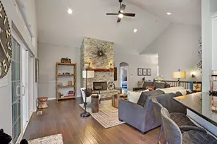 120 Lake Vista Ct, Fontana, WI 53125 - Photo 11
