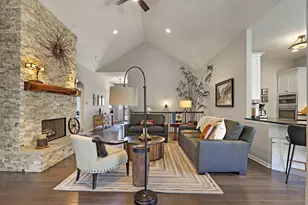 120 Lake Vista Ct, Fontana, WI 53125 - Photo 9
