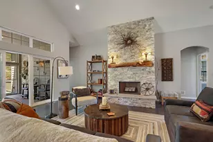 120 Lake Vista Ct, Fontana, WI 53125 - Photo 11