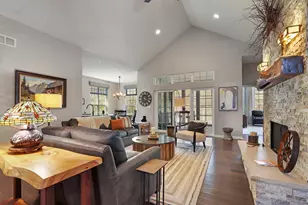 120 Lake Vista Ct, Fontana, WI 53125 - Photo 9