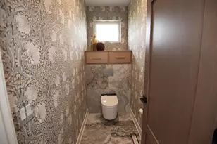 N67W34857 Ireland Dr, Oconomowoc, WI 53066 - Photo 11