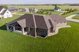 N67W34857 Ireland Dr, Oconomowoc, WI 53066 - Photo 67