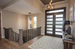 N67W34857 Ireland Dr, Oconomowoc, WI 53066 - Photo 25