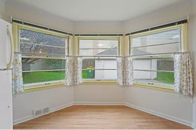 4146 N Bartlett Ave #4148, Shorewood, WI 53211 - Photo 11