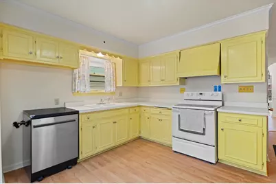 4146 N Bartlett Ave #4148, Shorewood, WI 53211 - Photo 9