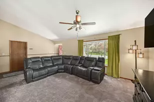 495 E Marquette Ave, Oak Creek, WI 53154 - Photo 23