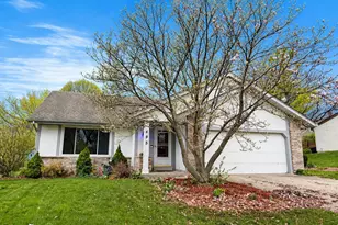 495 E Marquette Ave, Oak Creek, WI 53154 - Photo 29