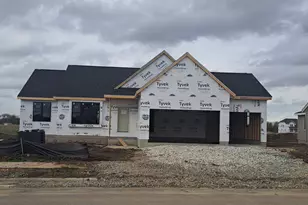 1260 Wild Rye Ln, Oconomowoc, WI 53066 - Photo 1