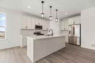 1746 Whalen Dr, Oconomowoc, WI 53066 - Photo 3
