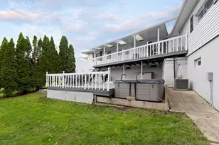 315 Hillcrest Dr, Fort Atkinson, WI 53538 - Photo 35