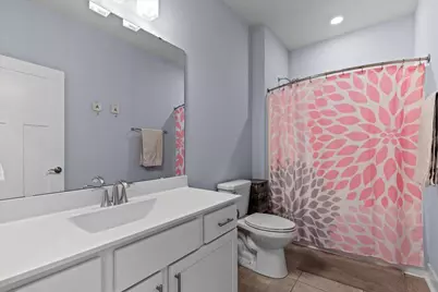 W158N6711  Tamarack Trl, Menomonee Falls, WI 53051 - Photo 25