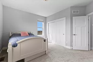 W158N6711 Tamarack Trail, Menomonee Falls, WI 53051 - Photo 23