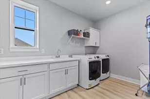 W158N6711 Tamarack Trail, Menomonee Falls, WI 53051 - Photo 15