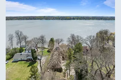 2718  Willow Point Dr, Delavan, WI 53115 - Photo 3