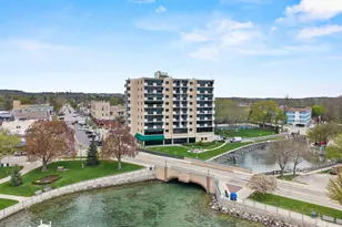 101 Broad St, Lake Geneva, WI 53147 - Photo 89