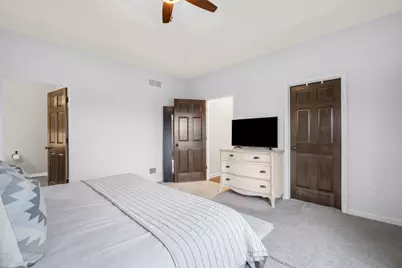 1406  Mockingbird Ct, Oconomowoc, WI 53066 - Photo 17
