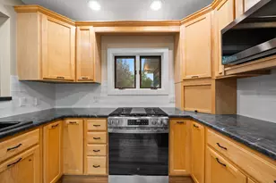 1505 Conant St, Lake Geneva, WI 53147 - Photo 7