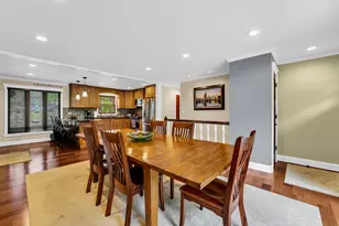 251 Frost Cir, Williams Bay, WI 53191 - Photo 7