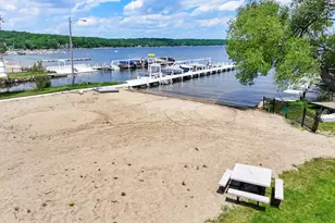 392 Co Rd B, Fontana, WI 53125 - Photo 3