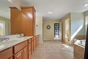 392 Co Rd B, Fontana, WI 53125 - Photo 31