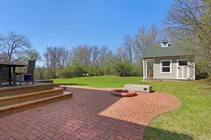 392 Co Rd B, Fontana, WI 53125 - Photo 49