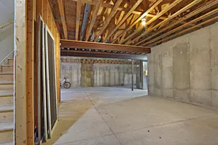 392 Co Rd B, Fontana, WI 53125 - Photo 45