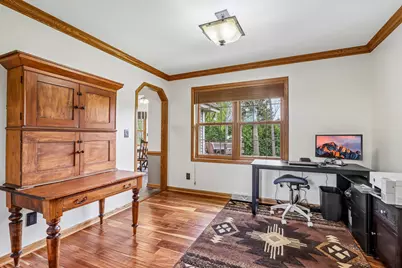 N53W15415  Balsam Dr, Menomonee Falls, WI 53051 - Photo 9