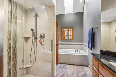 N53W15415  Balsam Dr, Menomonee Falls, WI 53051 - Photo 21