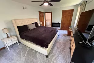S1W31448 Hickory Hollow Ct, Delafield, WI 53018 - Photo 25