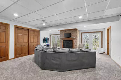 S1W31448  Hickory Hollow Ct, Delafield, WI 53018 - Photo 49