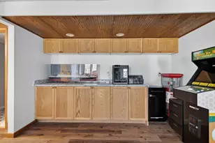 S1W31448 Hickory Hollow Ct, Delafield, WI 53018 - Photo 47