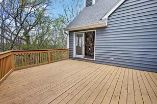S1W31448 Hickory Hollow Ct, Delafield, WI 53018 - Photo 41