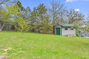 408 Dunford Dr, Burlington, WI 53105 - Photo 23