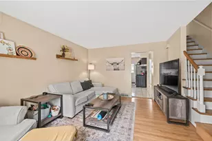 2109 N 70th St, Wauwatosa, WI 53213 - Photo 3
