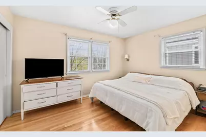 2109 N 70th St #2111, Wauwatosa, WI 53213 - Photo 11