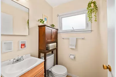 2109 N 70th St #2111, Wauwatosa, WI 53213 - Photo 23