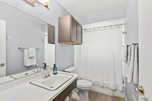 2109 N 70th St, Wauwatosa, WI 53213 - Photo 27