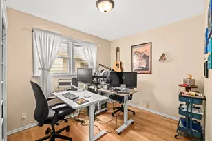 2109 N 70th St, Wauwatosa, WI 53213 - Photo 25