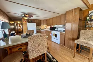 W1325 Spring Grove Rd, Green Lake, WI 54971 - Photo 11