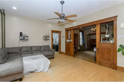 308  Kettle Moraine Dr, Slinger, WI 53086 - Photo 7