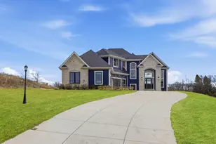 N87W25037 Bay Ct, Lisbon, WI 53089 - Photo 1