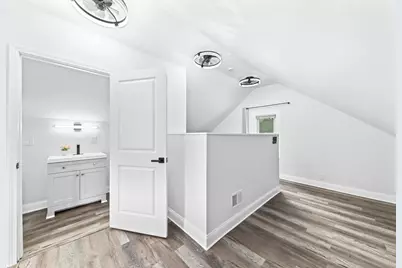 7028 W State St, Wauwatosa, WI 53213 - Photo 21