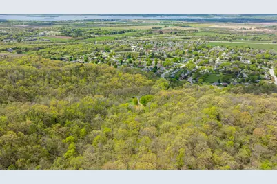 715  Alpine Ln, Onalaska, WI 54636 - Photo 5