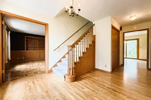 1100 W Duchess Ct, Bayside, WI 53217 - Photo 11