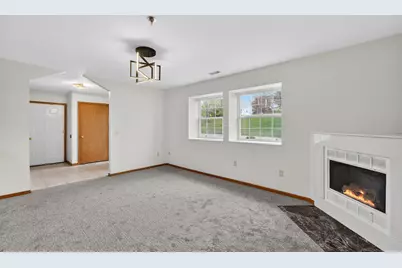 390  Dustin Dr, Brookfield, WI 53045 - Photo 13