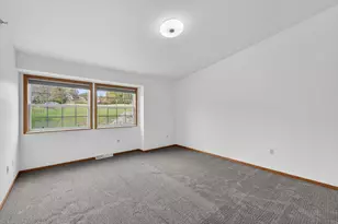 390 Dustin Dr, Brookfield, WI 53045 - Photo 21