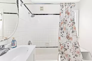 8448 W Lapham St, West Allis, WI 53214 - Photo 19
