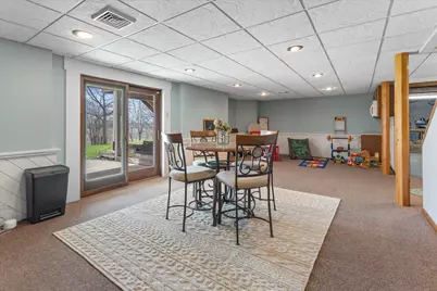 26041  Deer Ridge Trl, Racine, WI 53185 - Photo 35